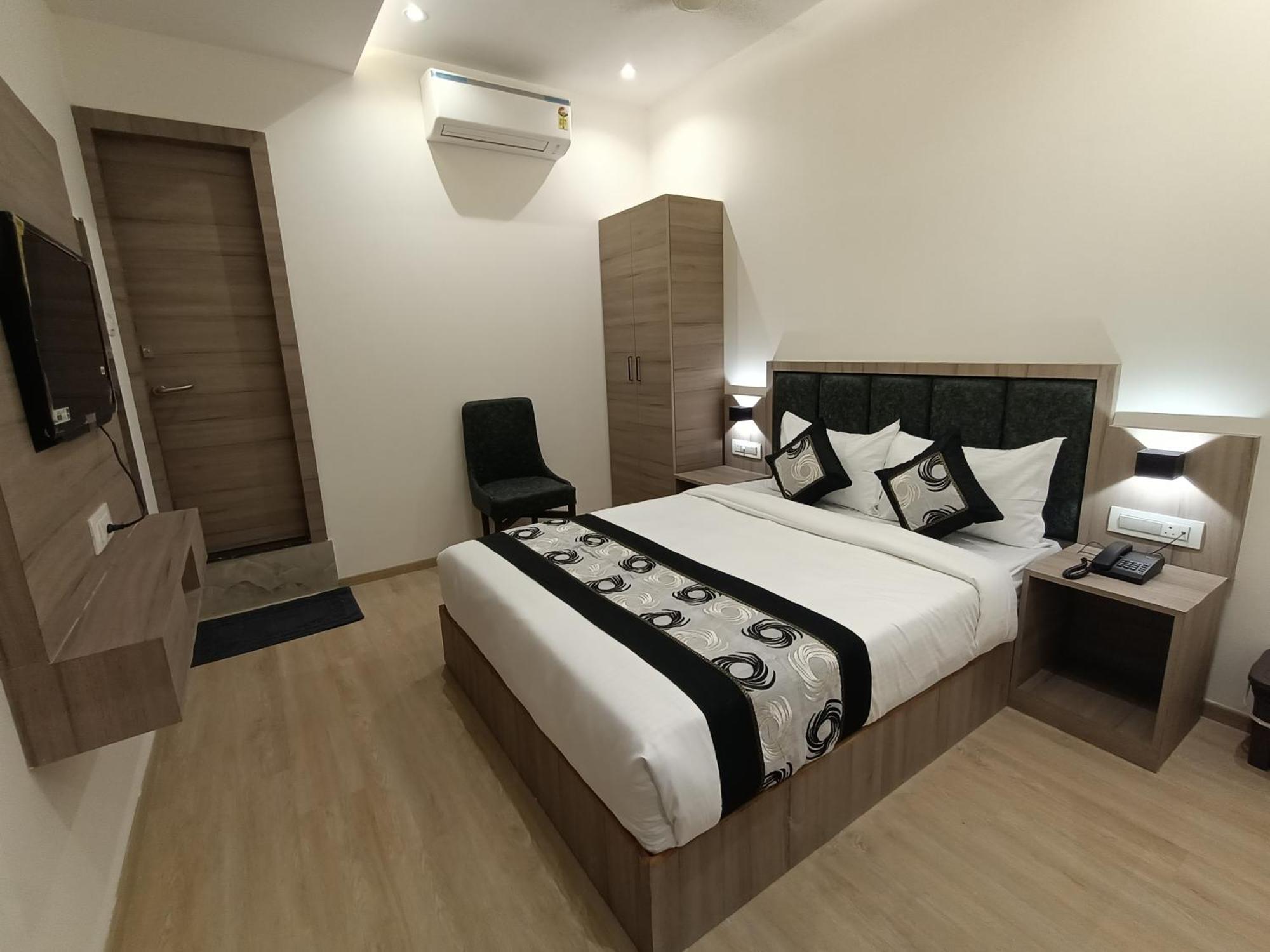 Hotel Beverly Palace Santacruz - Near Bkc - Mumbai Airport T1 Ngoại thất bức ảnh