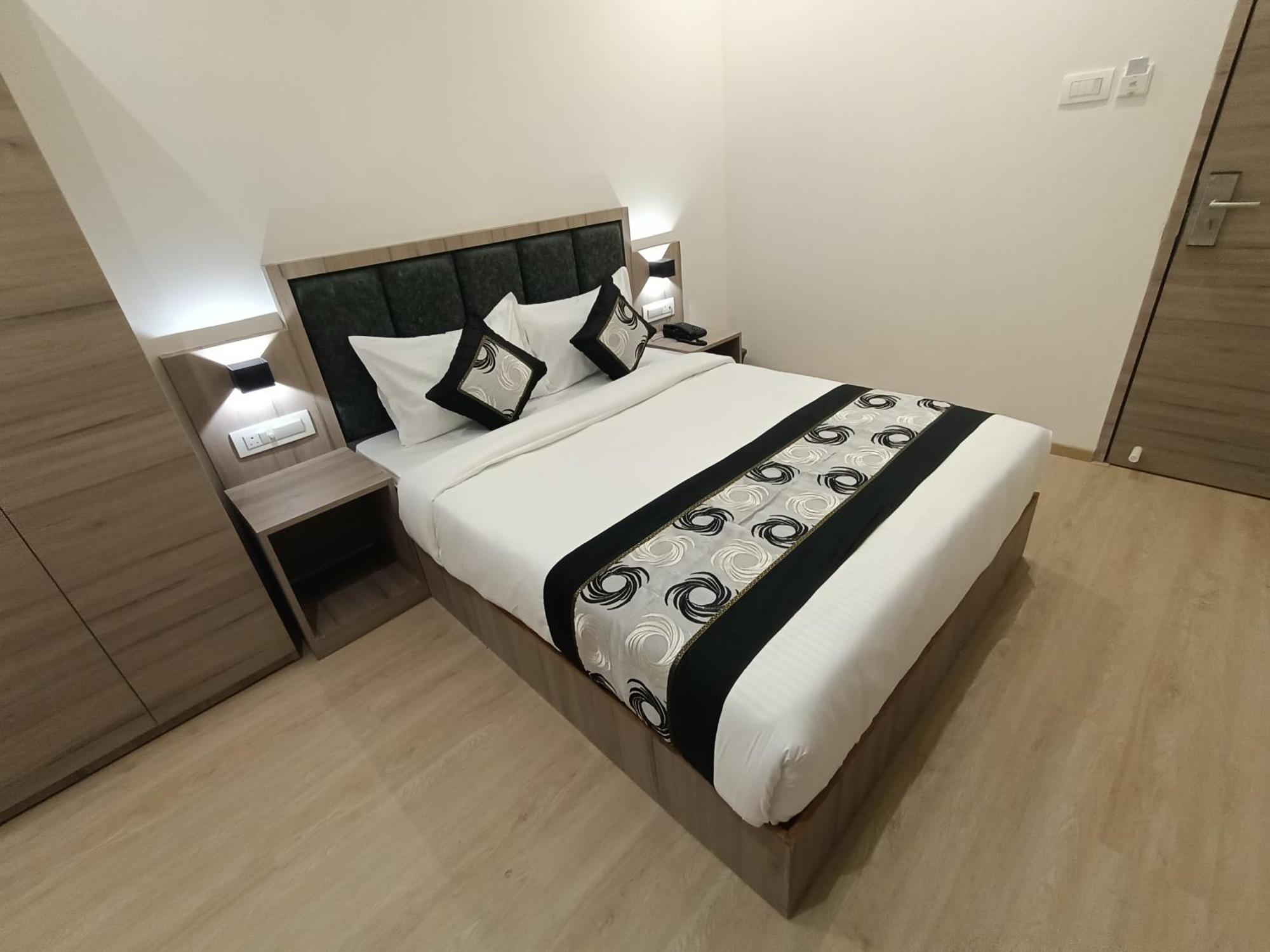 Hotel Beverly Palace Santacruz - Near Bkc - Mumbai Airport T1 Ngoại thất bức ảnh