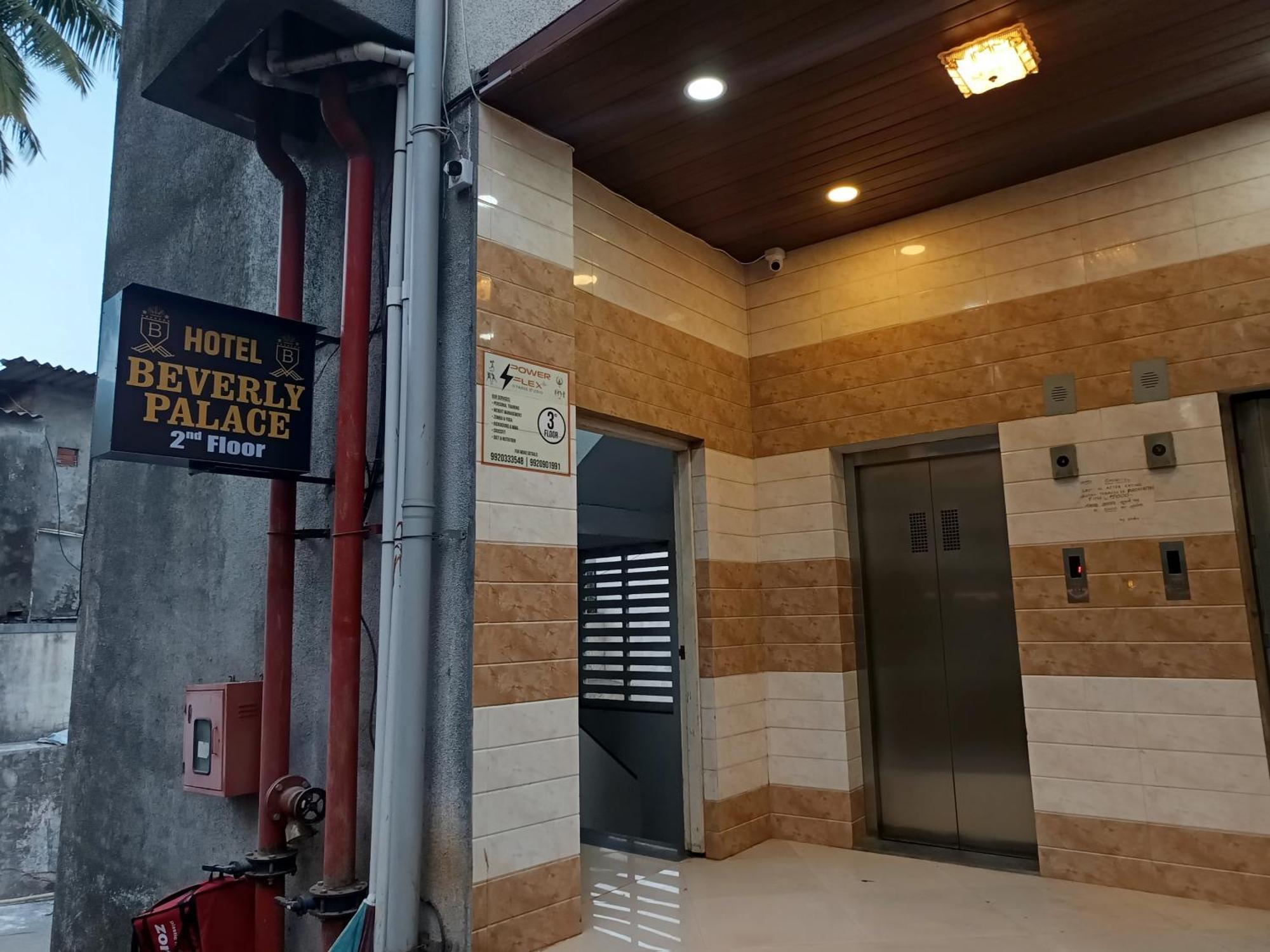 Hotel Beverly Palace Santacruz - Near Bkc - Mumbai Airport T1 Ngoại thất bức ảnh
